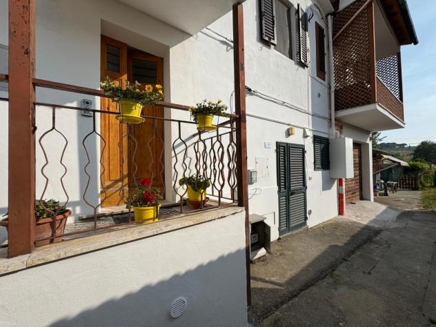 casa indipendente in vendita ad Empoli in zona Centro Storico