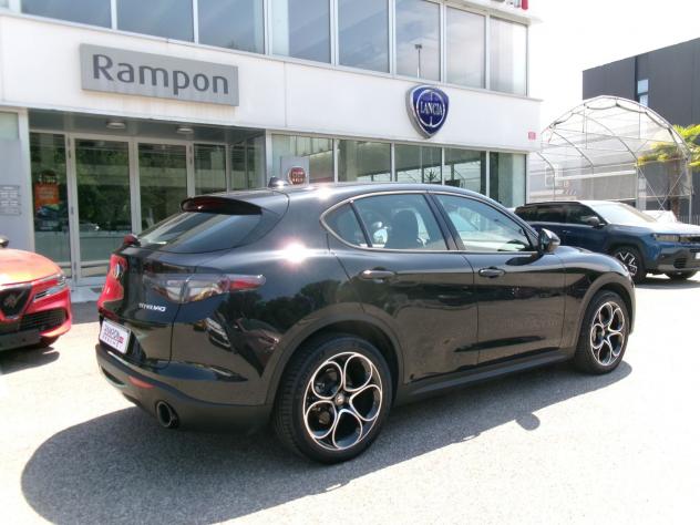 Alfa Romeo Stelvio 2.2 TD 210 CV Sprint AT8 Q4 - Foto 3