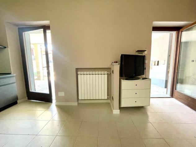 cs - nuovo molocale indipendente - arredato con posto coperto per moto - lavanderia - Foto 14