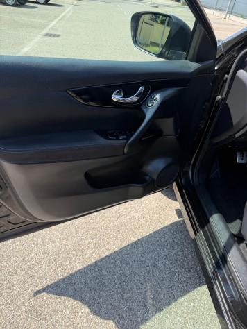 Nissan Qashqai 1.5 dci - TETTO - NAV. - 12 MESI DI GARANZIA - - Foto 6
