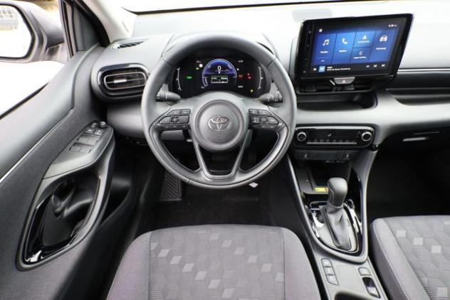 TOYOTA Yaris 1.5 Hybrid 5 porte Trend rif. 23643057 - Foto 6