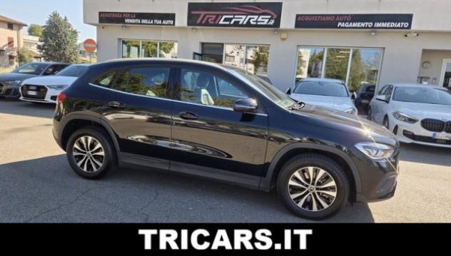 MERCEDES-BENZ GLA 250 e hybrid EQ Business Extra PERMUTE GARANZIA 2028 rif. 24180288