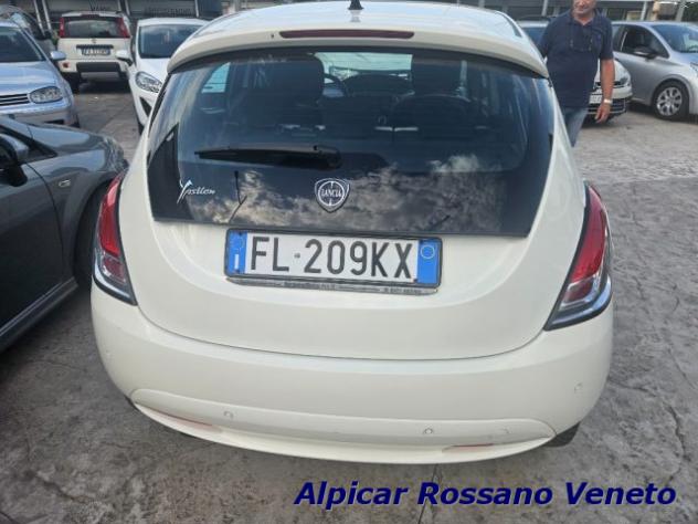 LANCIA Ypsilon 1.2 69 CV 5 porte GPL Ecochic Gold rif. 23894782 - Foto 3