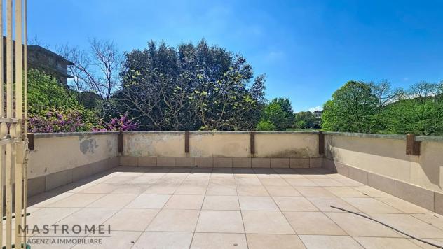 APPARTAMENTO di 5 vani e di 130 mq (ALTOPASCIO) rif. 3603 - Foto 8