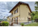 Casa indipendente di 120 m² con 4 locali e box auto in vendita a Casella [r &hellip;