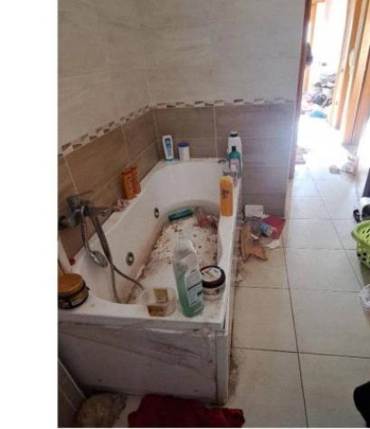 Immobile in asta di 176 m² con più di 5 locali e box auto in vendita a Parabita - Foto 8