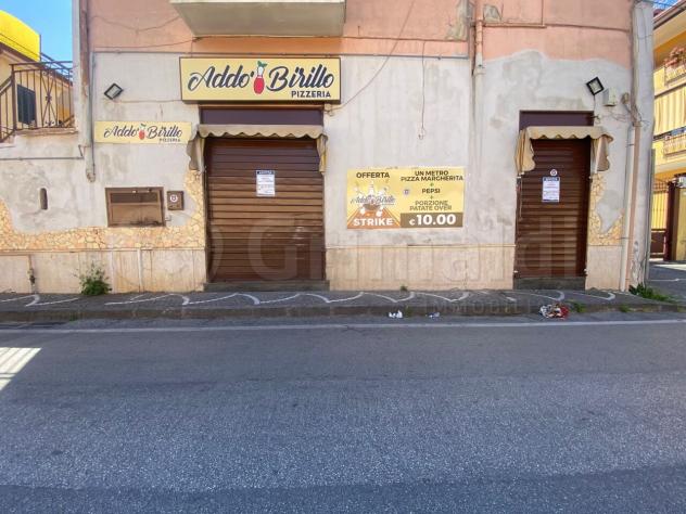 2 Vetrine in affitto a Giugliano in Campania