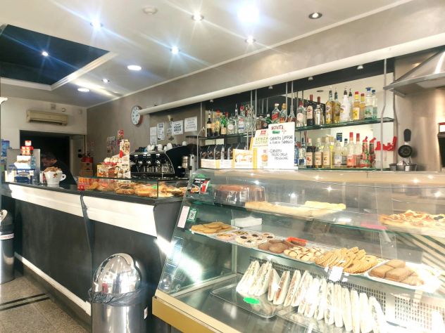 bar gastronomia fredda zona centocelle cedo in vendita - Foto 4