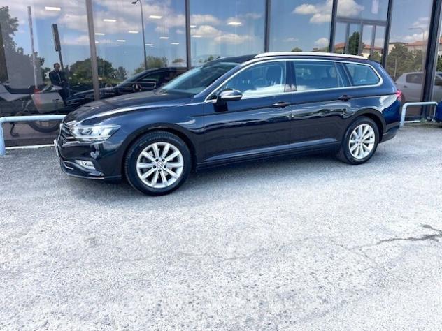Volkswagen Passat Variant 2.0 TDI SCR EVO DSG Business - Foto 3