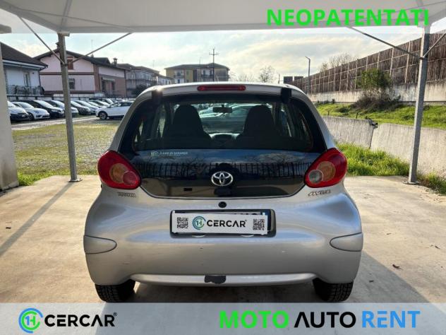 Toyota Aygo 1.0 12V VVT-i 5 porte OK NEOPATENTATI 5 PORTE - Foto 5
