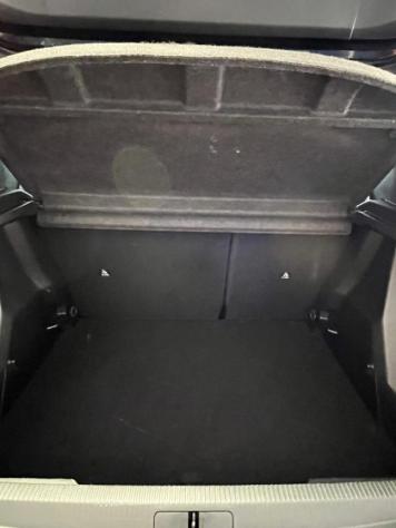 PEUGEOT 2008 Hybrid 136 e-DCS6 Style rif. 23996033 - Foto 8