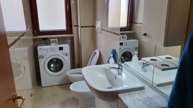 3 camere per studentesse (Zona Obelisco/Porta Napoli) - Foto 5