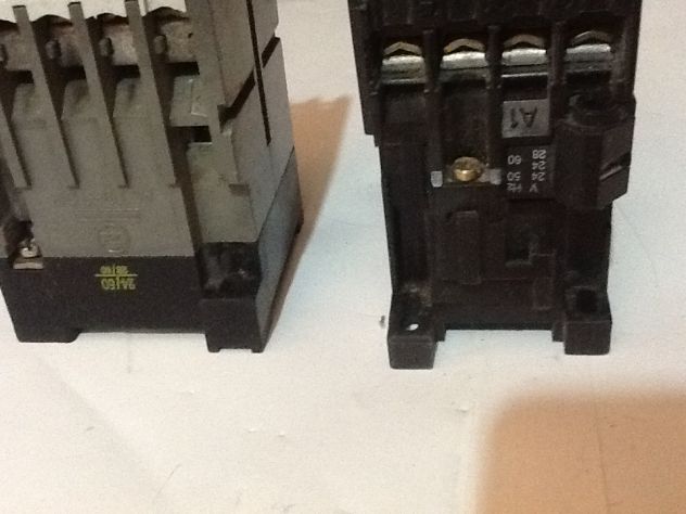 Stock di Teleruttori Quadripolari - Foto 10