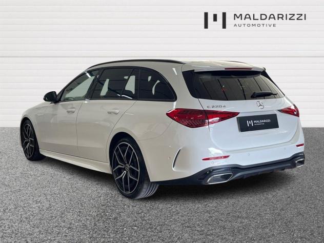 Mercedes-Benz Classe C Classe C-S206 SW 2021 C SW 220 d mhev Premium auto - Foto 4