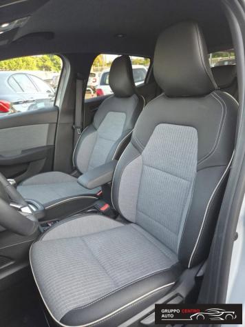 RENAULT Clio GPL TECHNO 100CV 5p. - 2025 - Foto 9