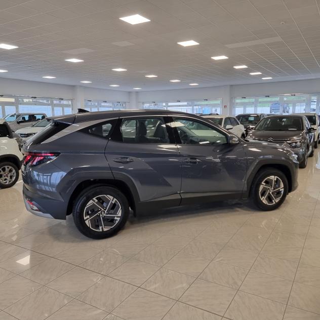 Hyundai Tucson KLASS 1.6 CRDI 115cv/85kw - Foto 4