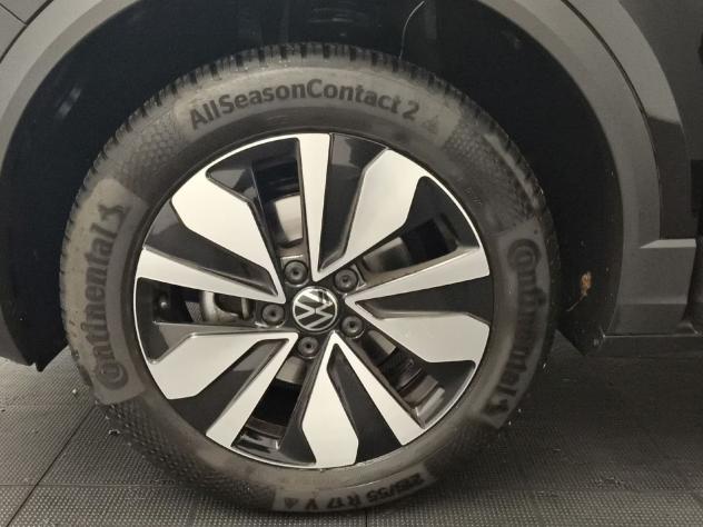 Volkswagen T-Roc 1.5 TSI ACT GOAL DSG LED NVI ACC - Foto 3