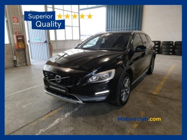 VOLVO V60 Cross Country D3 Geartronic Momentum - solo operatori rif. 23103807