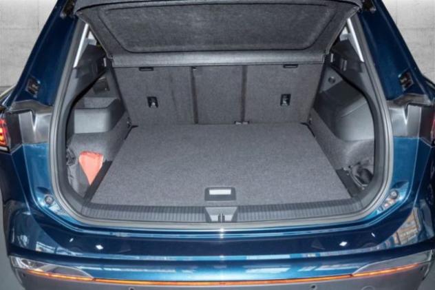 VOLKSWAGEN Tiguan 2.0 TDI 193 CV DSG 4MOTION Elegance rif. 23758011 - Foto 8