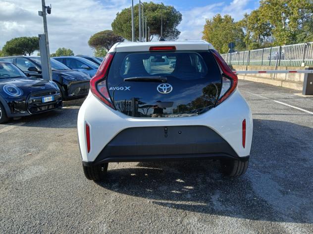 Toyota Aygo X 1.0 VVT-i 72CV Active S-CVT - Foto 6