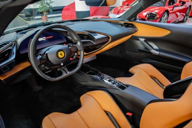 FERRARI SF90 Spider LIFT|ADAS FULL PACK|AFS|CARBON+LEDS|RACING rif. 23749177 - Foto 9