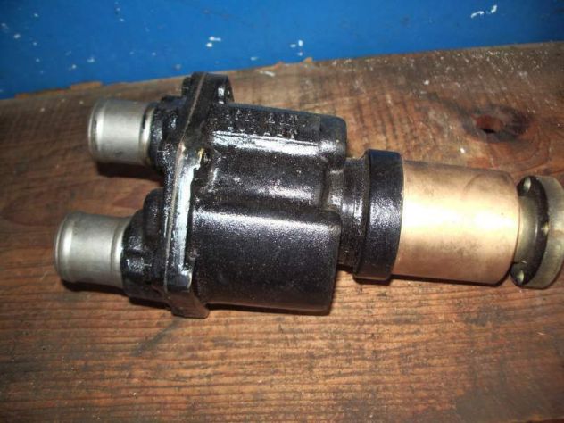 Pompa acqua Mercruiser 807151A12