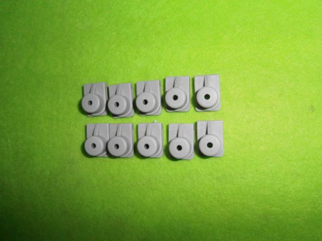 GANCETTI CLIP DI FISSAGGIO GRIGLIA MASCHERINA ANTERIORE FIAT 128 SPORT 3P S SL - Foto 2