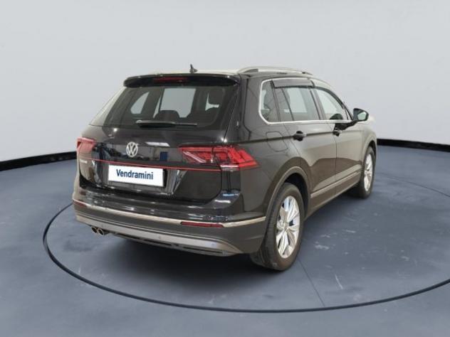 VOLKSWAGEN Tiguan 1.5 TSI 150 CV DSG Highline BlueMotion Technology rif. 24138629 - Foto 4