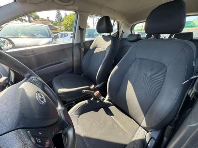 HYUNDAI i10 1.0cc 68cv GPL/BENZINA rif. 24182413 - Foto 10