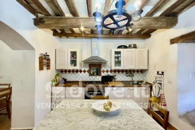 Palazzo / Stabile di 560 m² con più di 5 locali in vendita a Piegaro - Foto 11