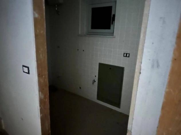 Immobile in asta di 270 m², box auto in vendita a Pignola - Foto 6