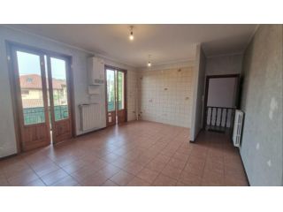 Trilocale in affitto a Lesignano de' Bagni
