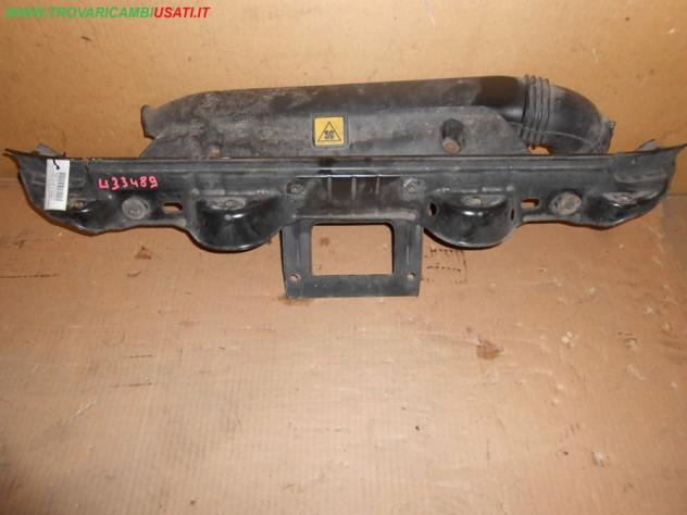 TRAVERSA ANT. SUP. CENTR. NERO FIAT MULTIPLA (186-1F)  Carrozzeria  Lamierati interni  Parete frontale  Travers FIAT - MULTIPLA - 01-07-2004 - 01-04-2