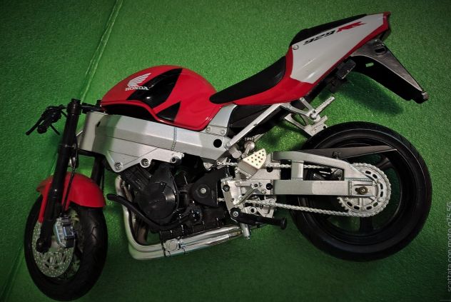 Modellino Honda CBR 929RR Fireblade 1:6 - Foto 5
