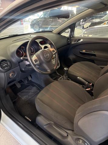 Opel Corsa 1.2 3 porte Sport - Foto 7