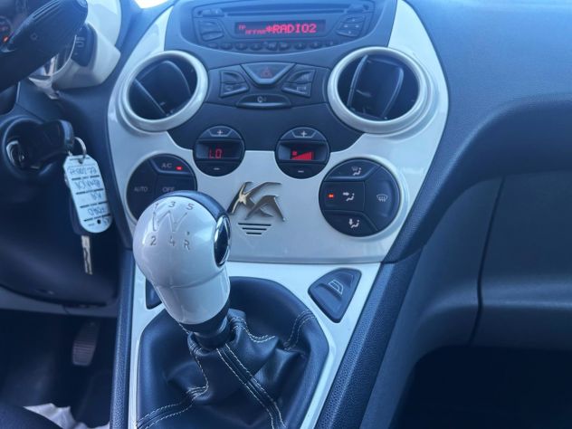 FORD KA BLACK&WHITE EDITION - Foto 7