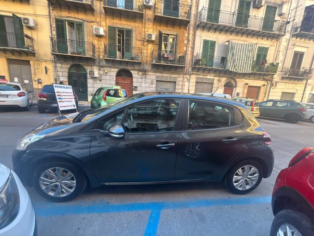 Peugeot 208 1.2 VTi 82 CV 5 porte FINANZIABILE - Foto 7