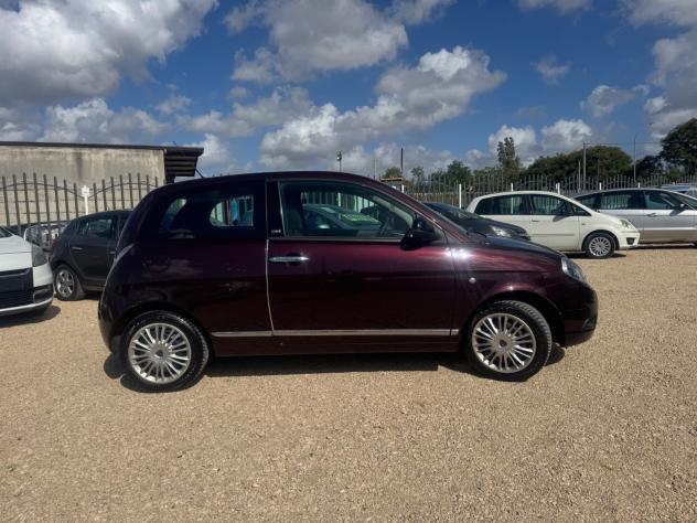 Lancia Ypsilon 1.2 69 CV 5 porte GPL Ecochic Diva - Foto 4