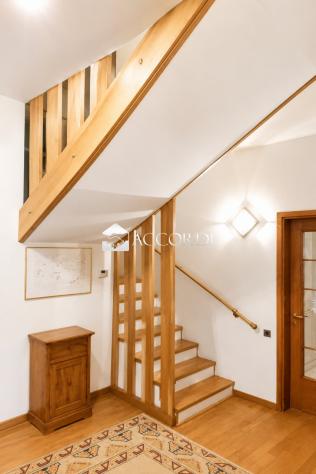 CASA INDIPENDENTE di 10 vani e di 250 mq (MONTEGROTTO TERME) rif. DS11 - Foto 3