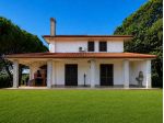 Villa in Strada Carcarelle