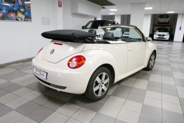 VOLKSWAGEN New Beetle 1.9 TDI 105CV Cabrio rif. 23919703 - Foto 4