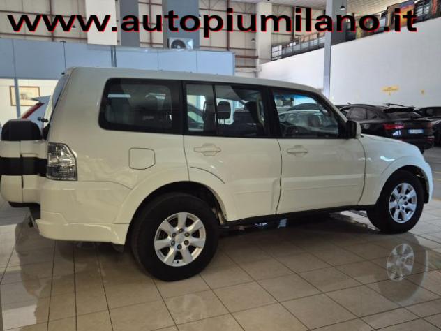 MITSUBISHI Pajero 3.2 DI-D 16V aut. 5p. Intense DPF rif. 23890501 - Foto 6