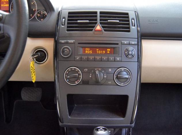MERCEDES-BENZ A 160 AUTOMATIC Executive 5 Porte rif. 24059801 - Foto 6