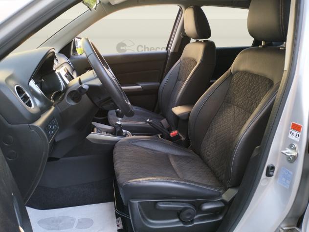 Suzuki Vitara II 2022 1.4h Top 2wd * SOLI 44.000 KM * - Foto 9
