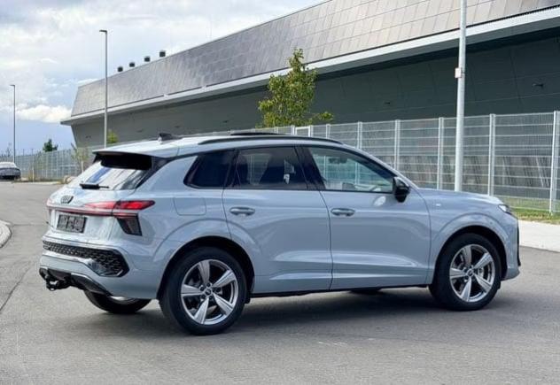 Audi Q3 Audi Q3 2.0 TDI S-LINE edition 150cv S-tronic TETTO CAMERA NAVI GANCIO TRAINO - Foto 6