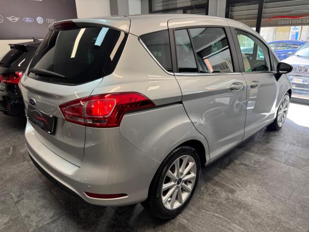 Ford B-Max 1.5 TDCi 75 CV Titanium - Foto 9