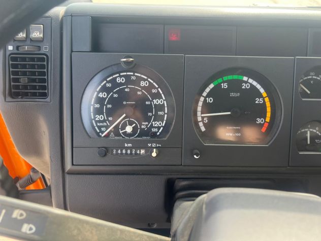 EUROTRAKKER 350 CURSOR RIBALTABILE TRILATERALE - Foto 10