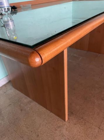 TAVOLO IN LEGNO CON CRISTALLO - Foto 6