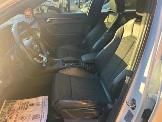 AUDI Q3 35 TDI S tronic S line edition rif. 23750464 - Foto 8