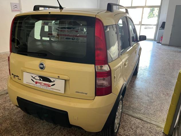 Fiat Panda 1.2 4x4 Climbing - Foto 4